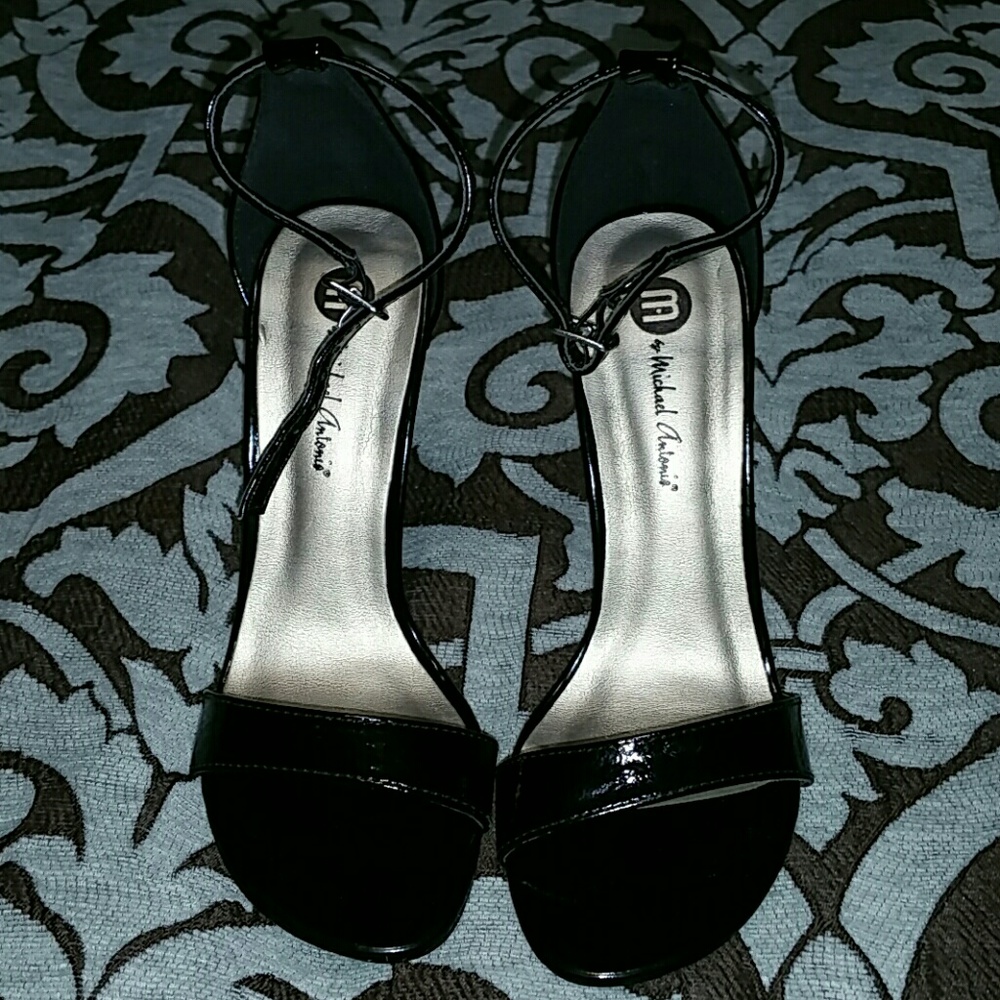 Michael Antonio heels
